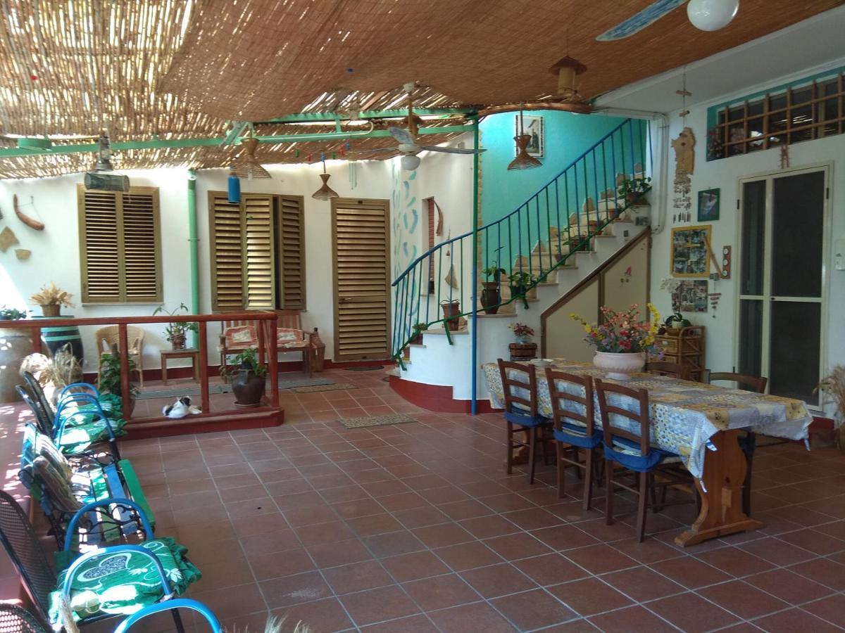 Bed & Breakfast Paui Bed & Breakfast Cabras Exterior photo